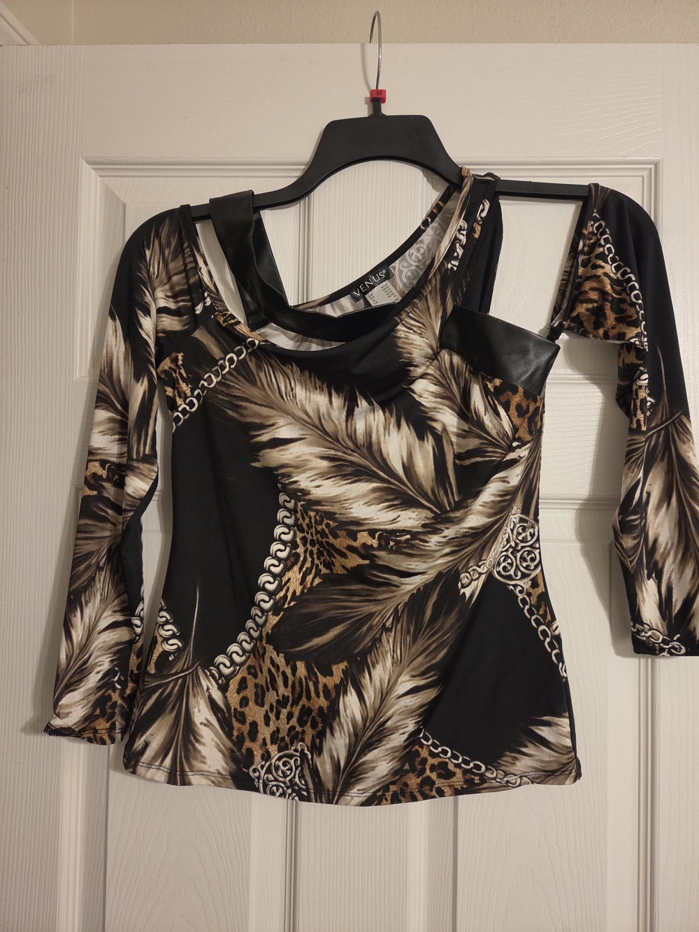 VENUS Black Leopard & Feather Print With Leather One-Shoulder Long Sleeve Top